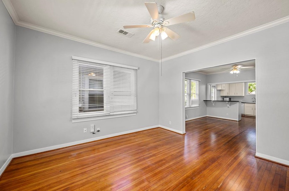 806 Bomar St, Houston TX  77006-1359 exterior