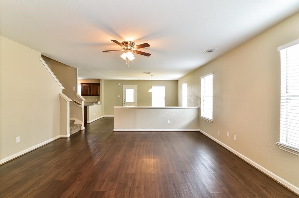 11119 Wild Goose Dr, Tomball, TX 77375