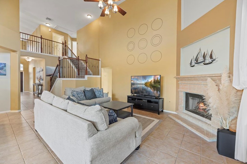 9615 Beckwood Post Dr, Houston, TX 77095