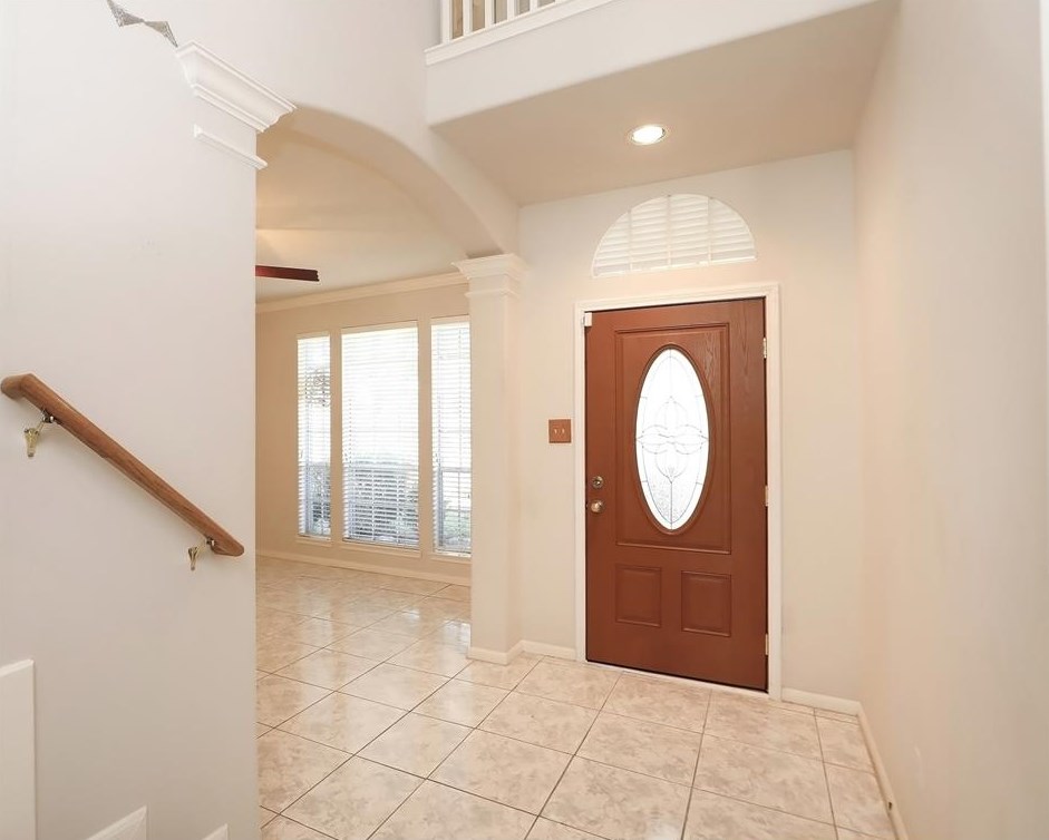10511 N Shadowdale Dr, Houston, TX 77041