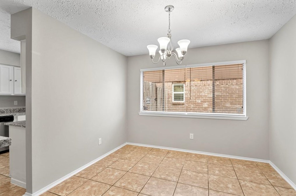 7314 Crystalglen Ln, Houston TX  77095-1547 exterior