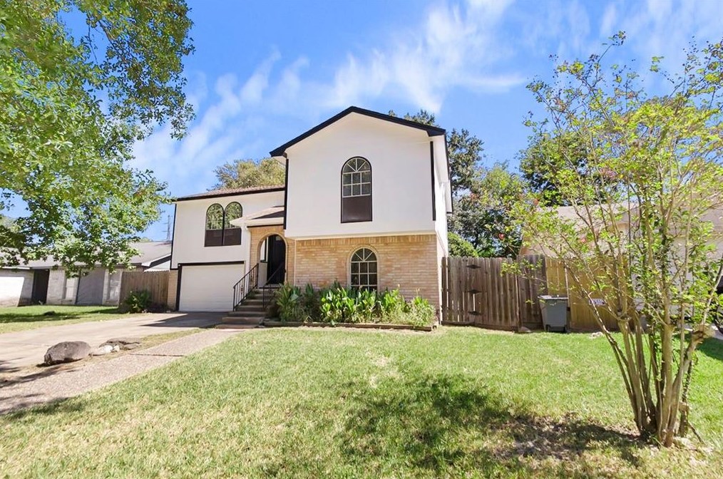 23722 Canyon Lake Dr, Spring, TX 77373-7756