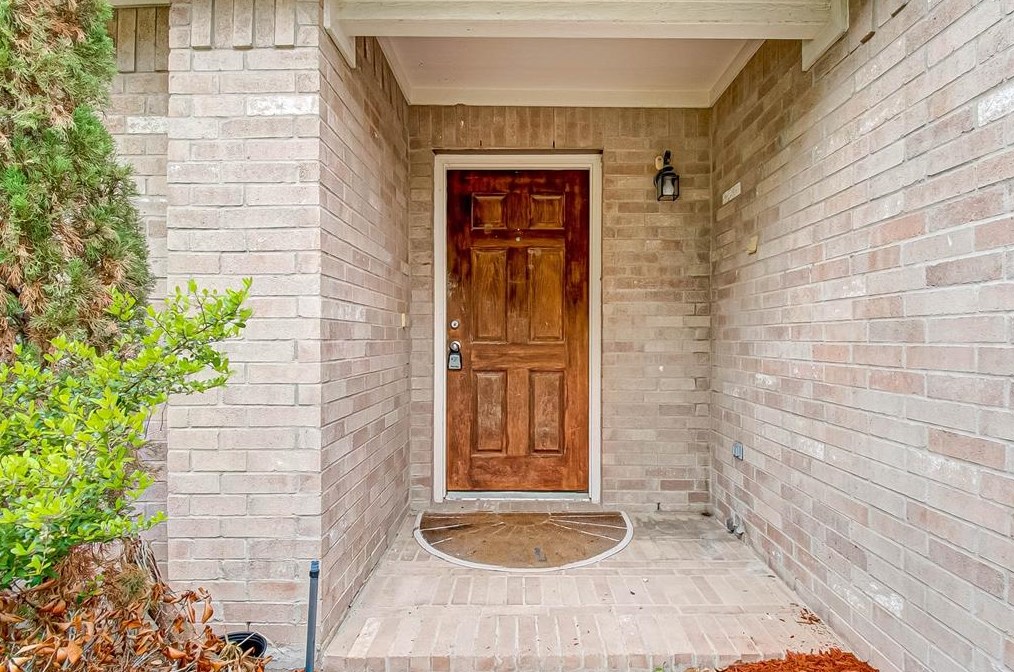 2327 Crossmill Ln, Katy, TX 77450-6793