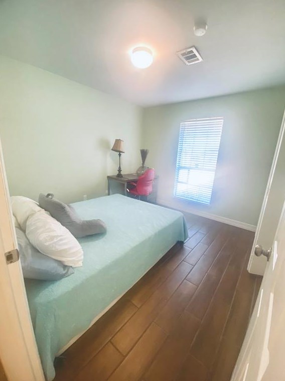 6810 Leandra Dr, Houston TX  77083-1140 exterior