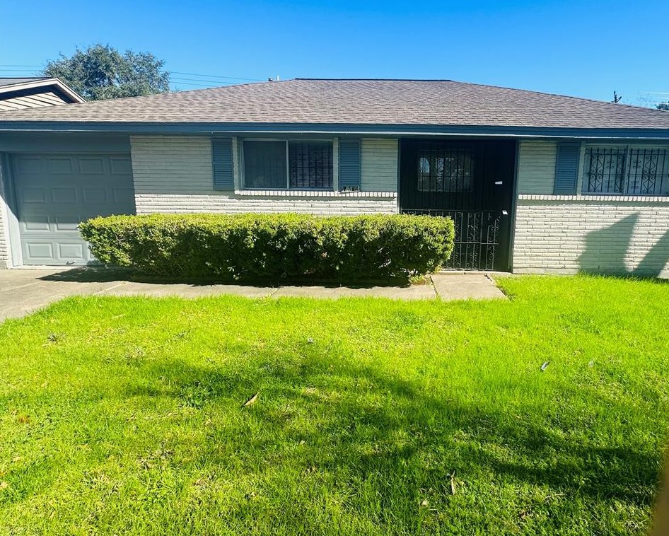 14415 Buffalo Speedway, Houston TX  77045-6432 exterior