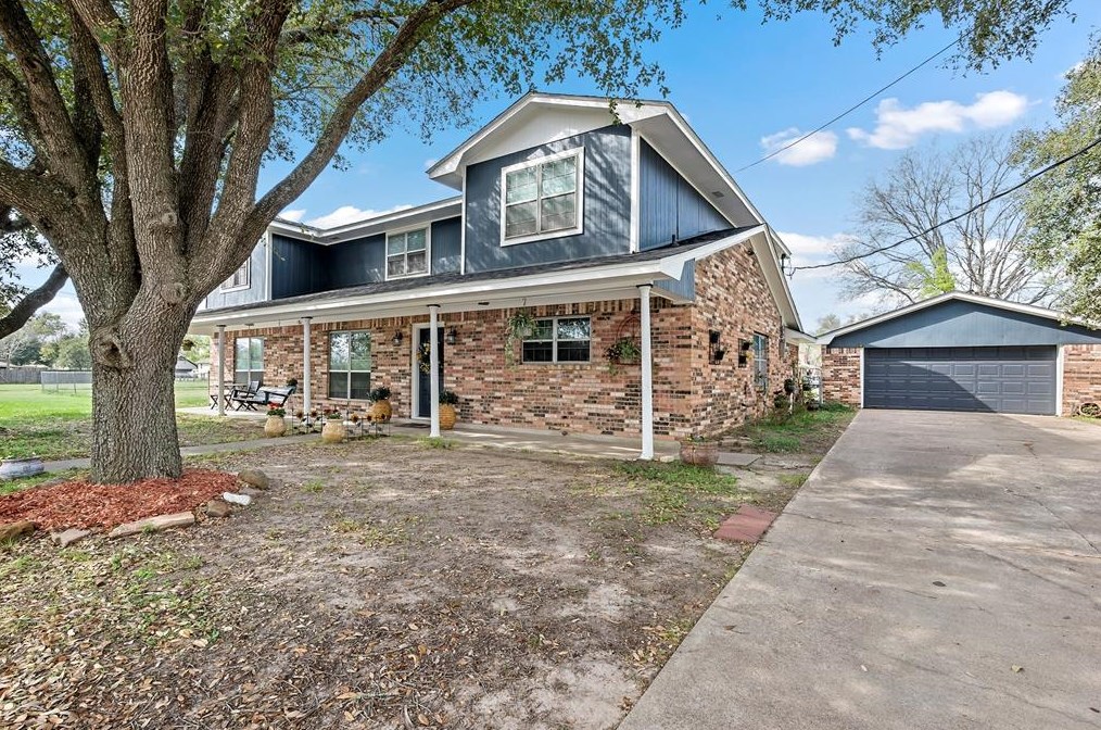 505 Mciver St, Connor, TX 77864-3241