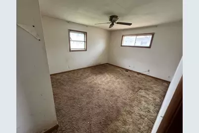 305 W Harrison Avenue, Electra, TX 76360 - Photo 14