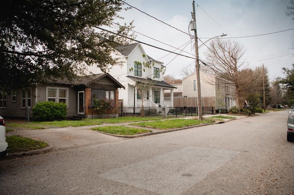 1006 Nadine, Houston TX  77009-2442 exterior