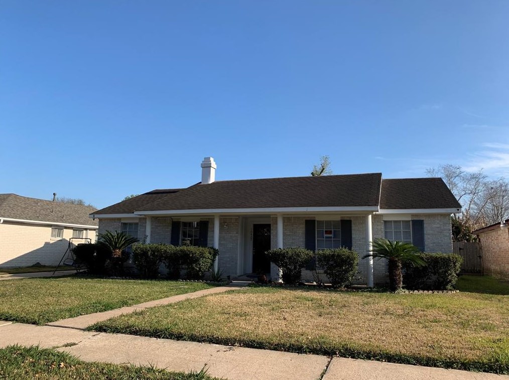 10427 Huntington Dale Dr, Houston, TX 77099