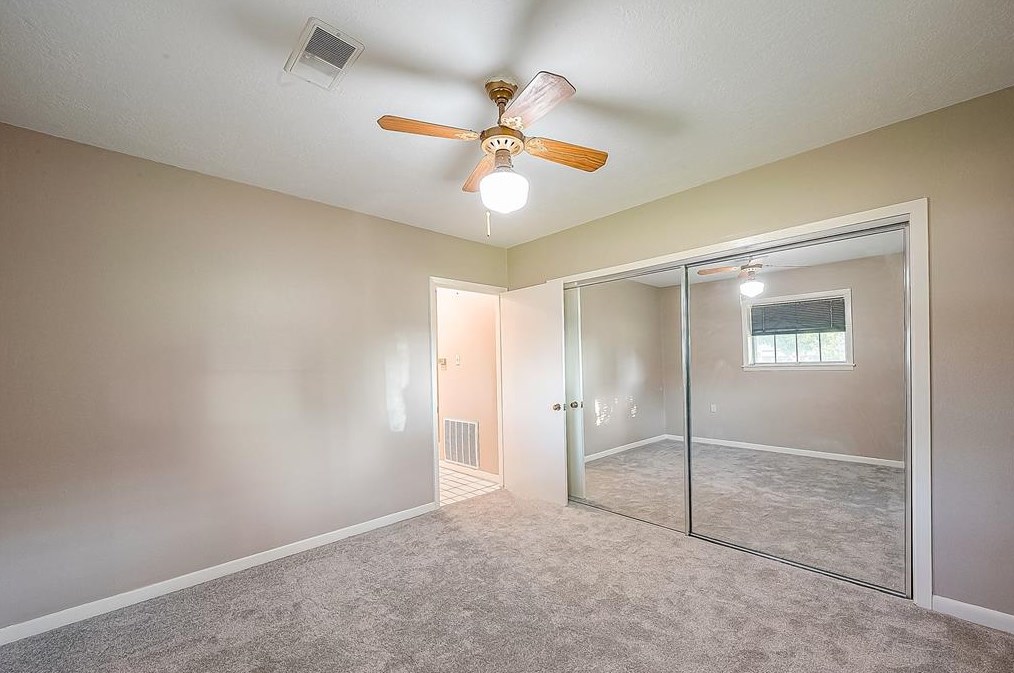 4207 Marlborough, Houston TX  77092-7531 exterior