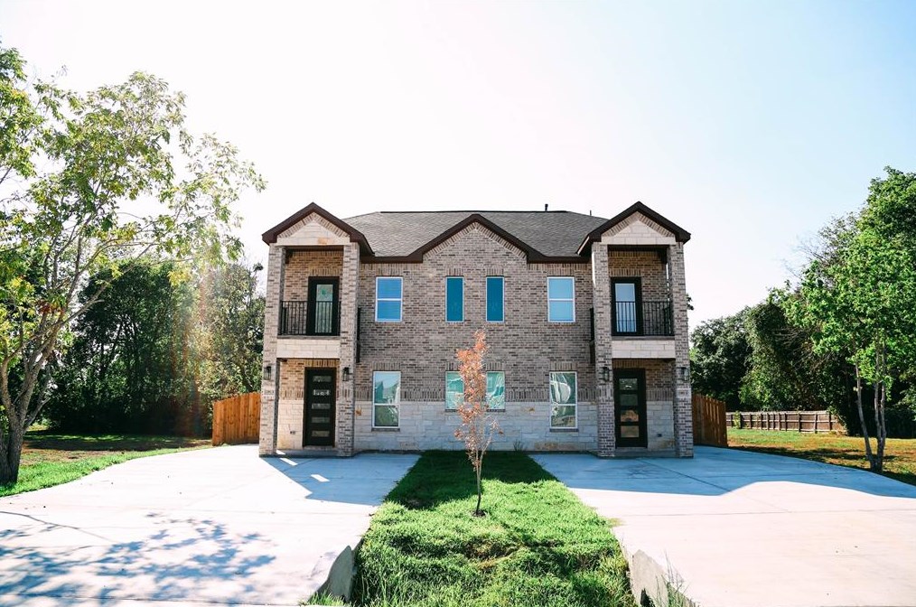 12802 Arp St #b, Houston, TX 77085