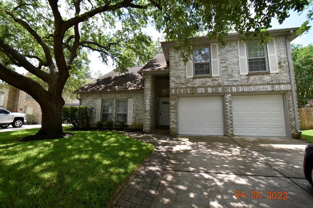 14806 Elk Hill Ct, Houston, TX 77062