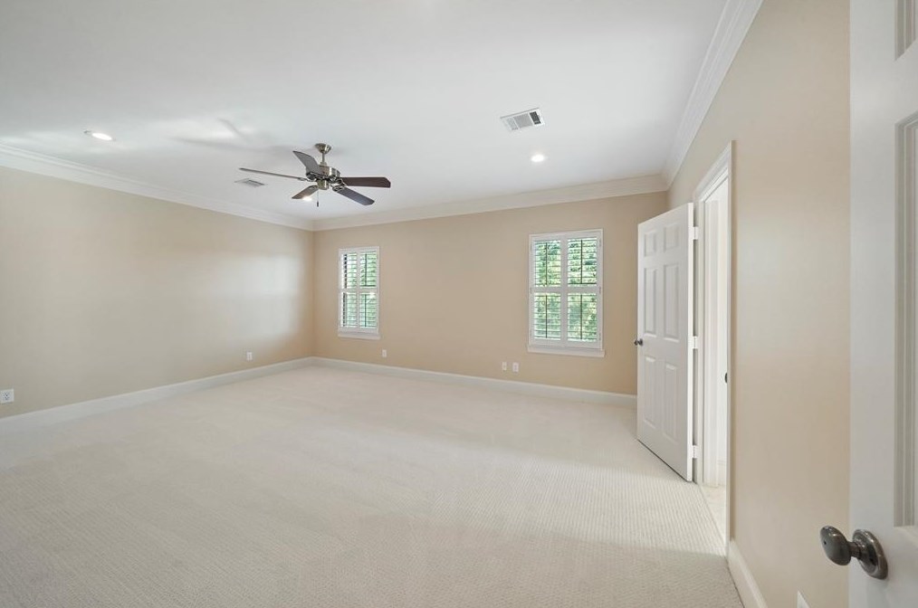 3531 Yupon, Houston TX  77006-4842 exterior