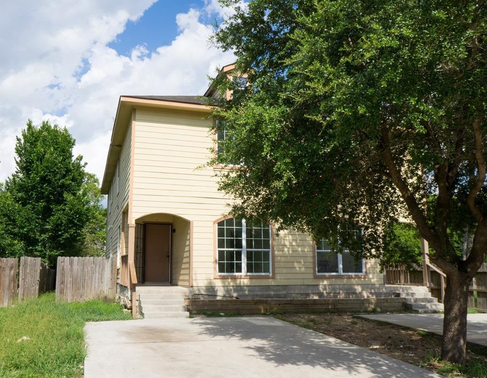 10217 Teneha Dr Apt A, Houston, TX