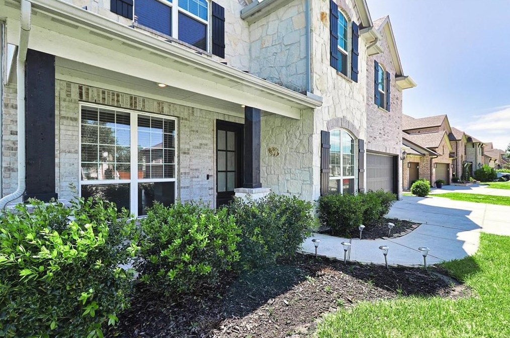 14016 Northline Lake Dr, Houston, TX 77044
