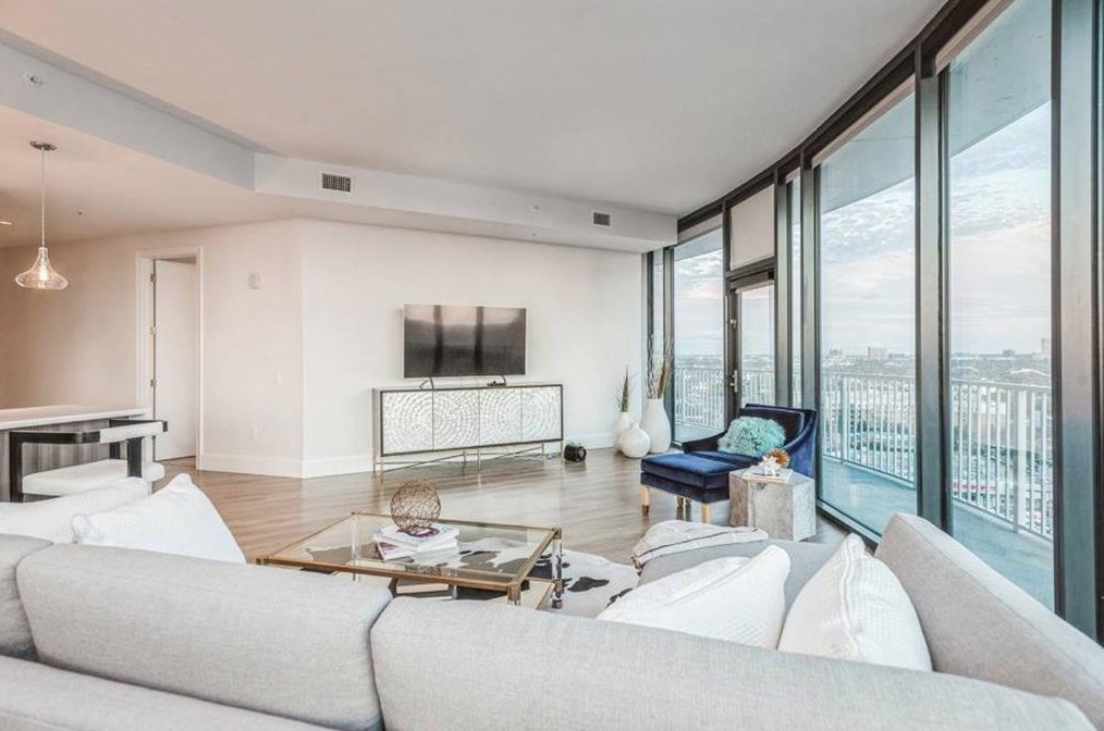 3333 Lake St, Houston, TX 77098-2125