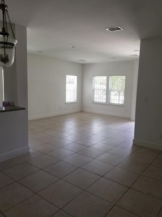 2528 Bennington St, Houston TX  77093-9104 exterior