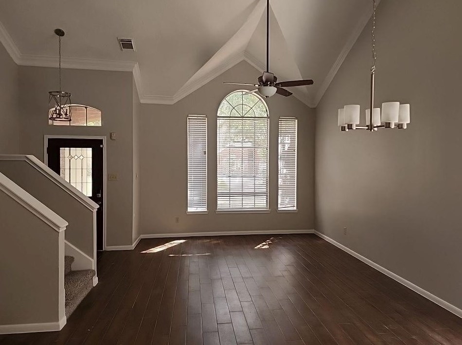 8011 Makaha Cir, Houston, TX 77095