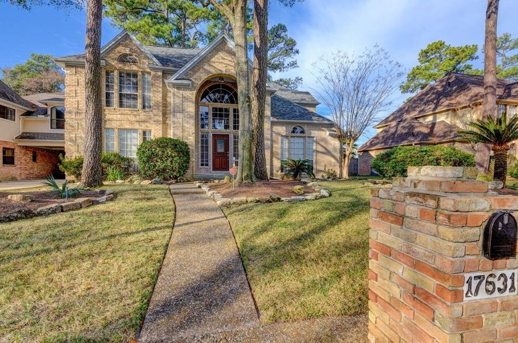 17631 Surreywest Ln, Spring, TX 77379-7811