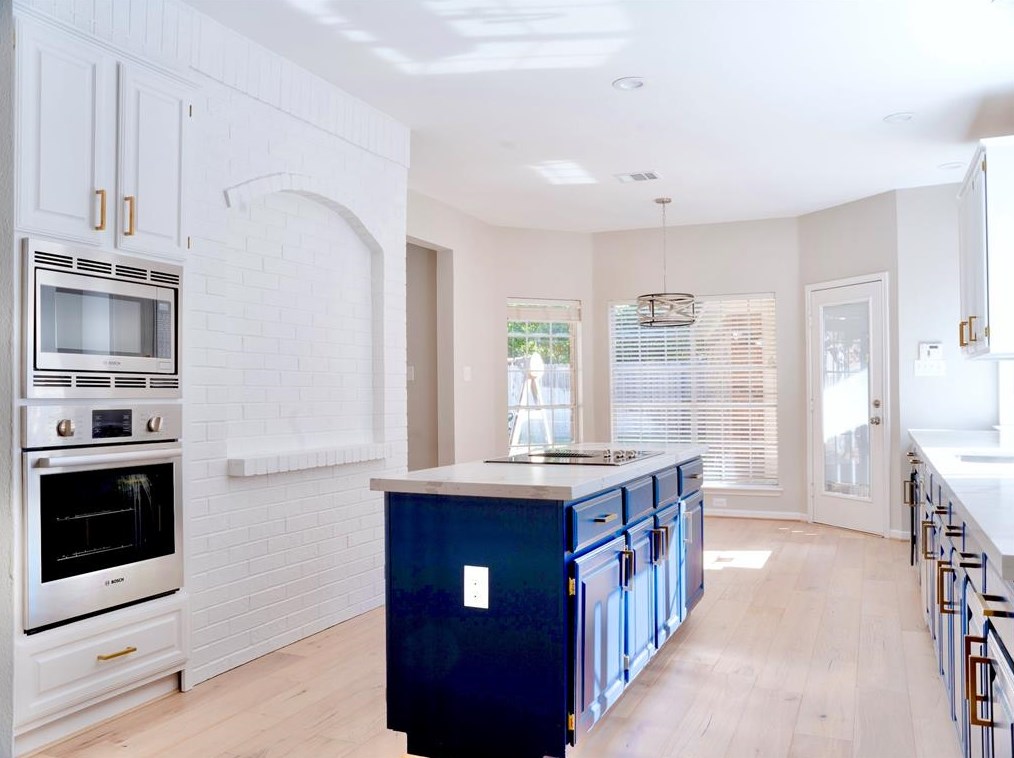 1918 Oakhurst Pkwy, Sugar Land, TX 77479