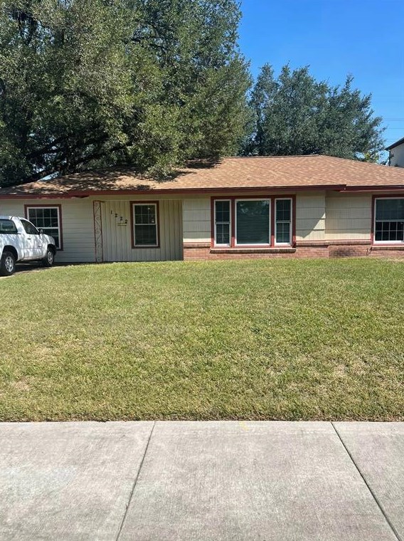 1222 Wycliffe Dr, Houston, TX 77043-4910