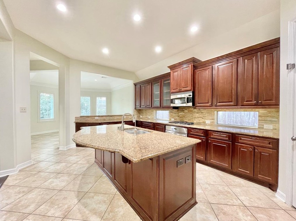 6942 Tiedmann Park Way, Sugar Land TX  77479-4491 exterior