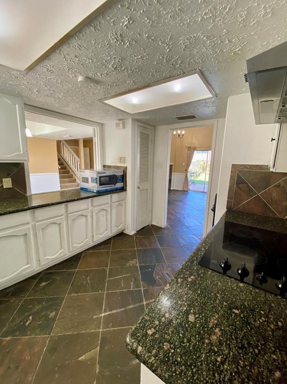 7054 Camino Verde Dr, Houston TX  77083-2314 exterior