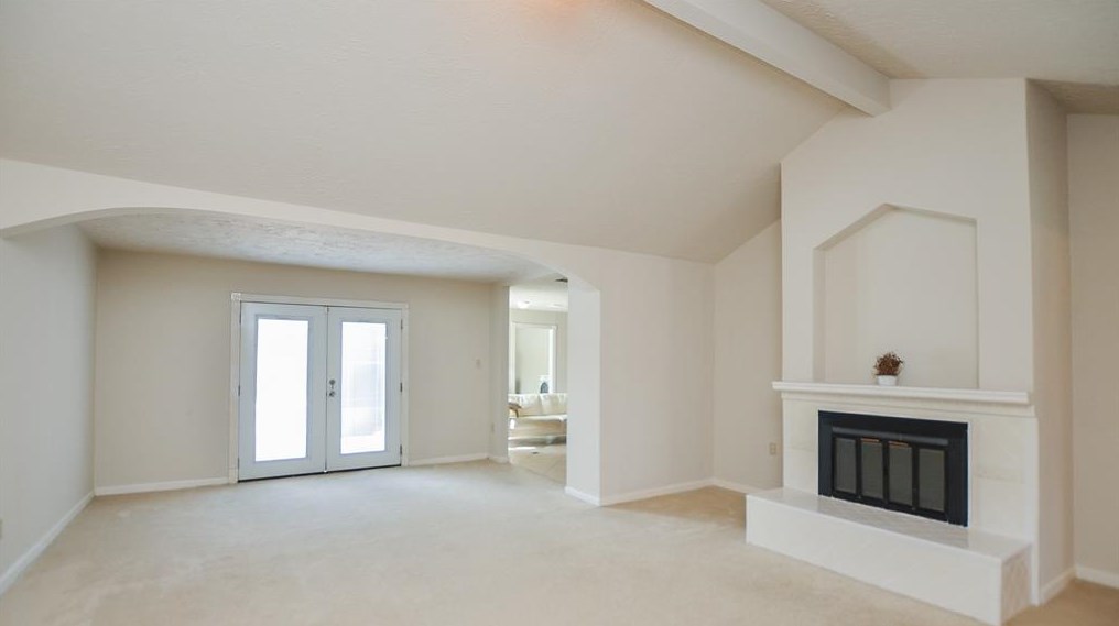 12111 Creekhurst Dr, Houston TX  77099-4111 exterior
