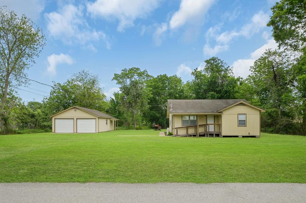 3317 Ave S S, Santa Fe, TX 77510