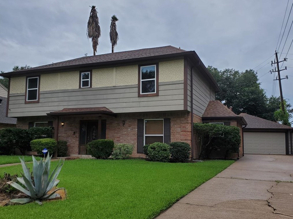 9102 New Forest Rd, Spring, TX 77379