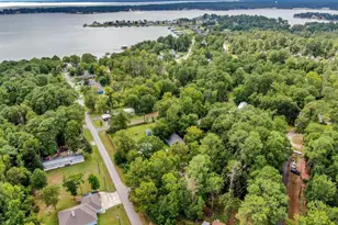 641 Red Clover St, Livingston, TX 77351 - Photo 44