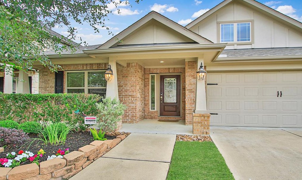 7038 Riata Hills Ln, Spring TX  77379 exterior