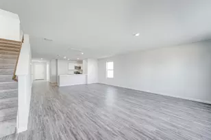 335 E Northpointe Ave, La Grange, TX 78945 - Photo 12