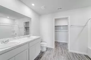 335 E Northpointe Ave, La Grange, TX 78945 - Photo 16