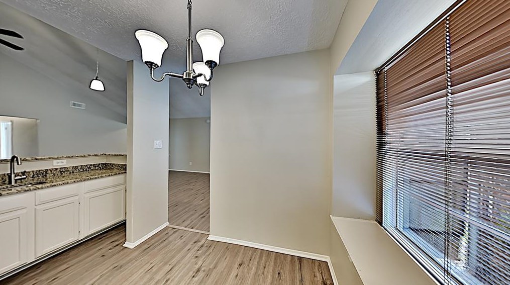 14802 Mauna Loa Ln, Houston, TX 77040-1470
