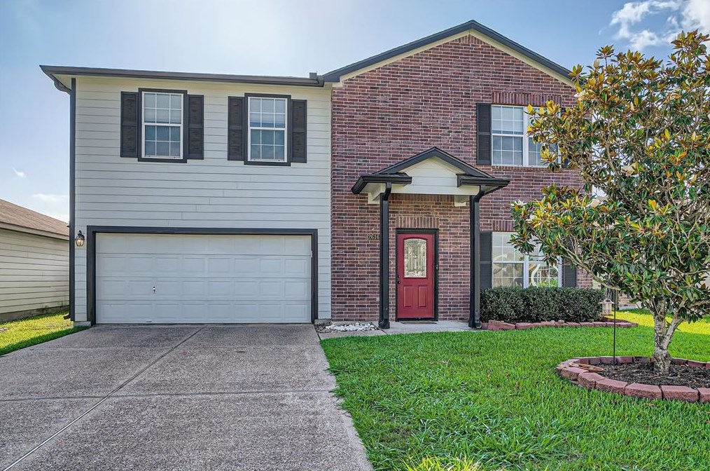 2616 Shark Cir, Texas City, TX 77591