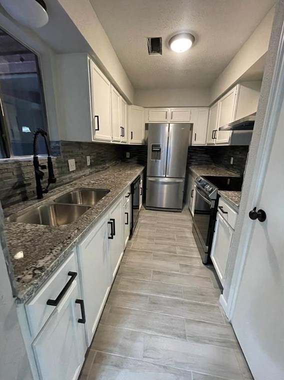 2003 Place Rebecca Ln Unit E12, Houston, TX 77090