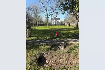 1110 Pipkin Street, Beaumont, TX 77705 - Photo 4