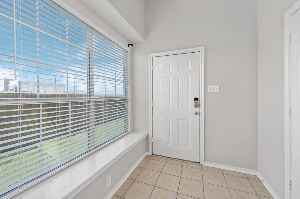 14425 Rosehedge Ct, Houston, TX 77047-2777