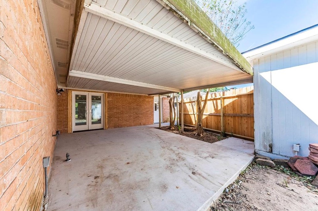 15807 Fathom Ln, Houston TX 77062-4437 exterior