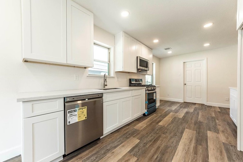 15807 Fathom Ln, Houston TX 77062-4437 exterior