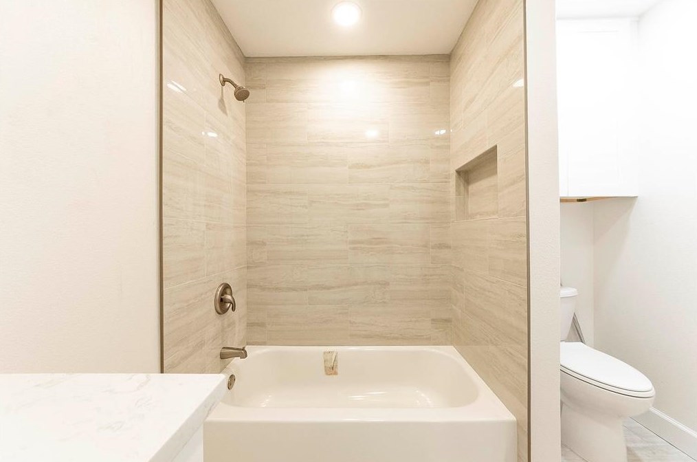 15807 Fathom Ln, Houston TX 77062-4437 exterior