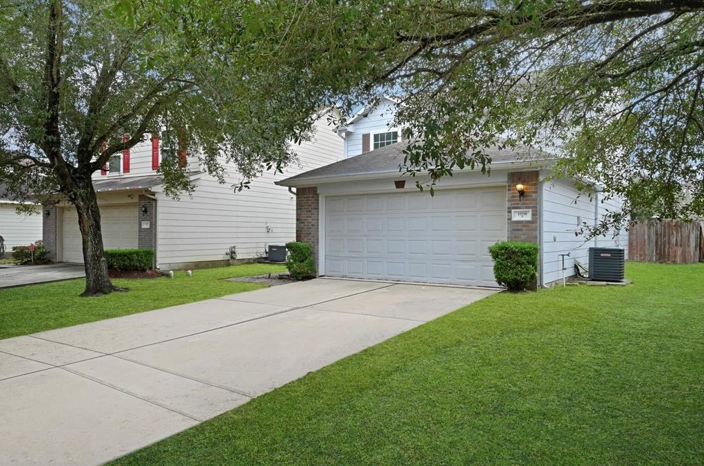 13218 Remme Ridge Ln, Houston, TX 77047