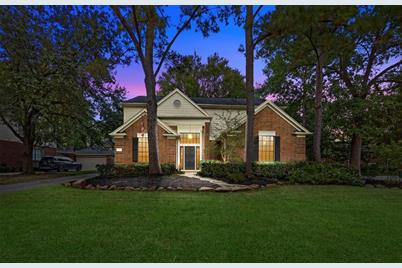 2 Cherry Blossom Place, The Woodlands, TX 77381 - Photo 1