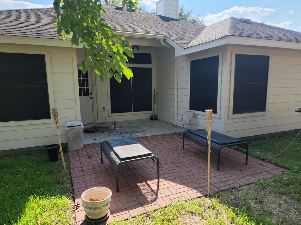 12414 Glenleigh Dr, Houston TX 77014-2432 exterior