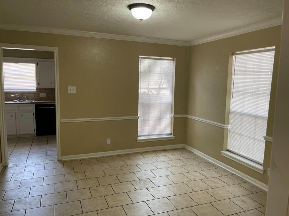 15023 Rigdale St, Houston, TX 77084