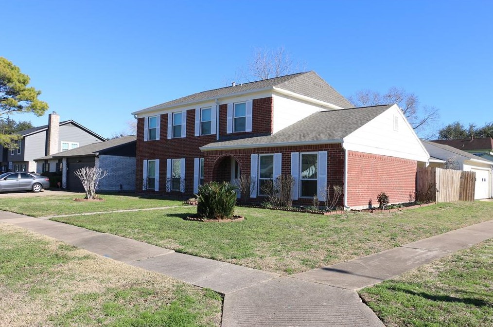 458 Woodrail Dr, Houston, TX 77598