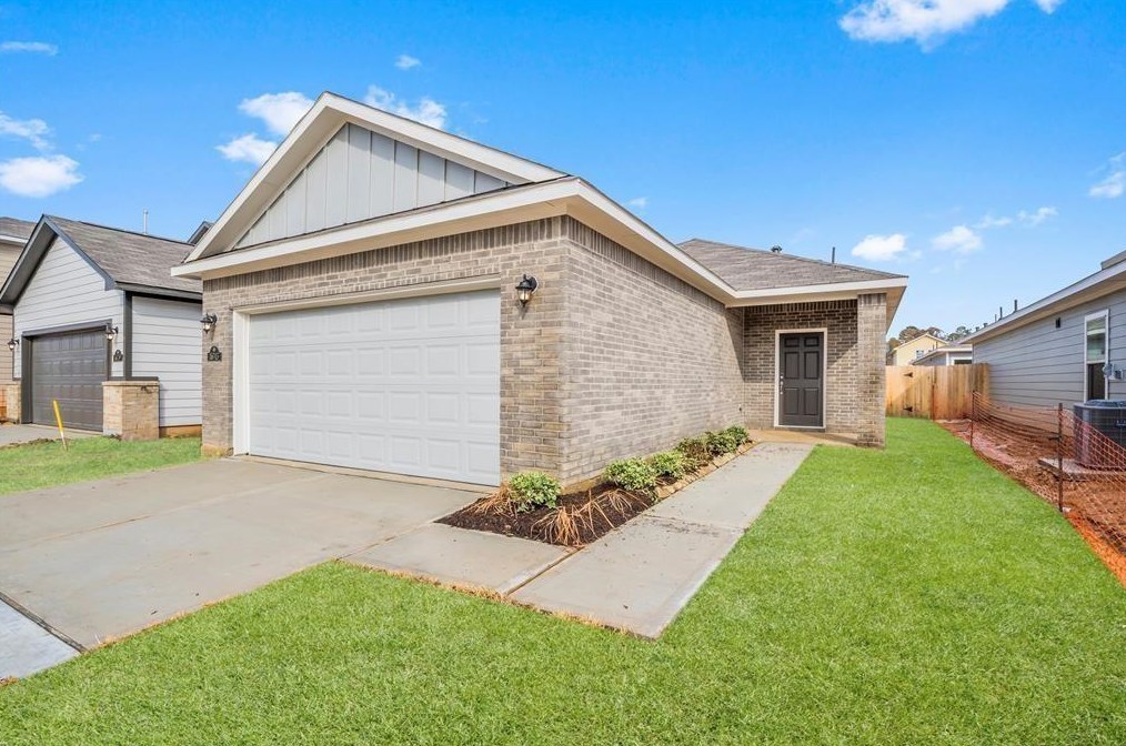 16618 Moss Ln, Porter, TX 77365
