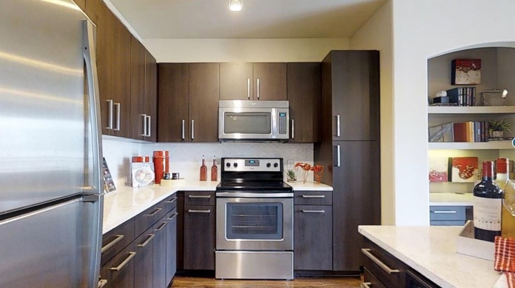 1340 W Gray St #462, Houston, TX 77019
