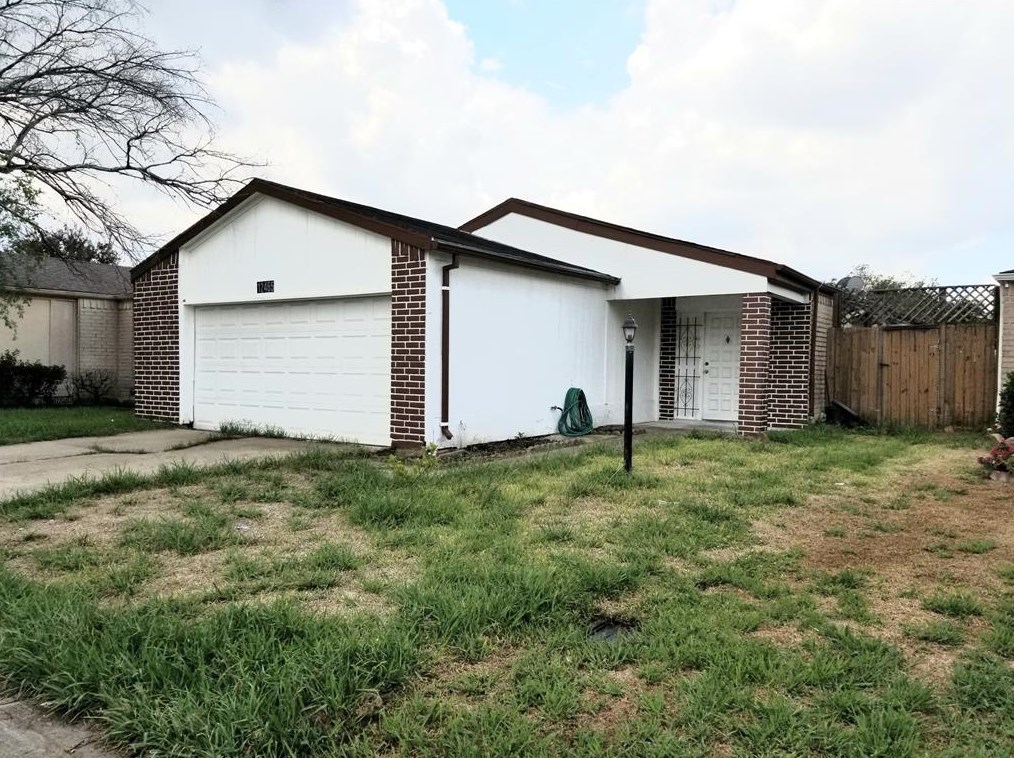 12465 Wellington Park Dr, Houston, TX 77072-3955